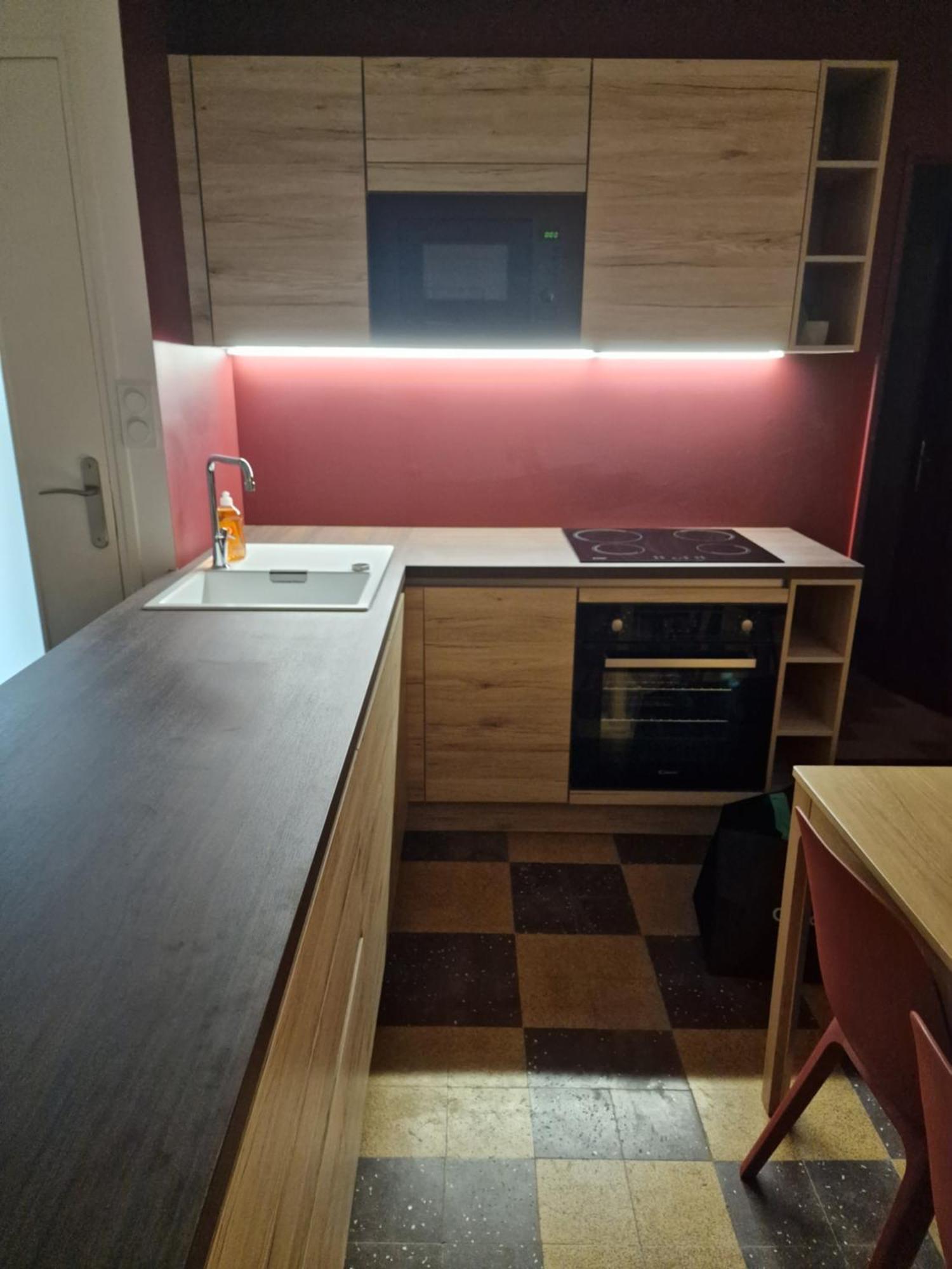 Maison Ping ,En Face Des Arenes Béziers Exteriör bild