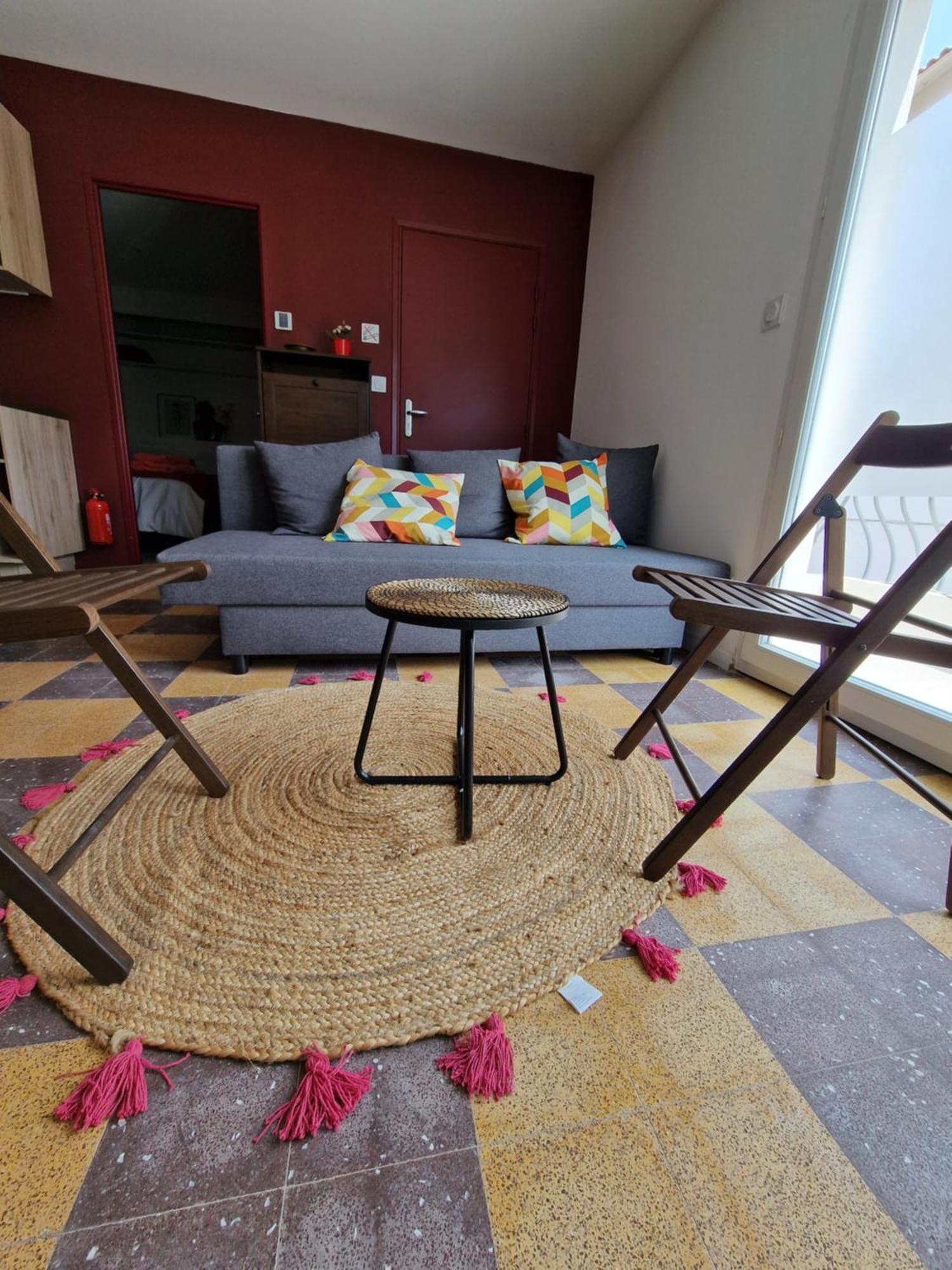 Maison Ping ,En Face Des Arenes Béziers Exteriör bild